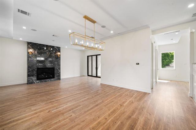 4208 Driscoll Street, Houston, TX 77098