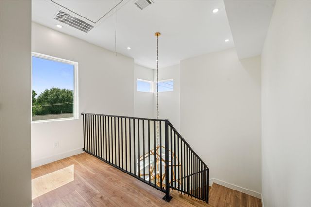 4208 Driscoll Street, Houston, TX 77098