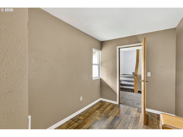 72 BRUNNING Rd, Stevenson, WA 98648