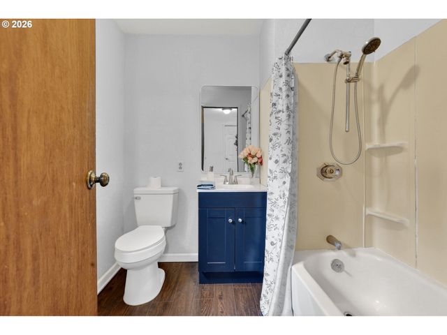 72 BRUNNING Rd, Stevenson, WA 98648