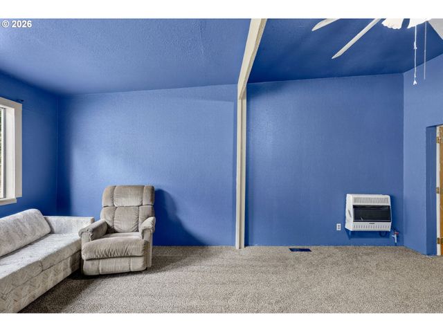 72 BRUNNING Rd, Stevenson, WA 98648