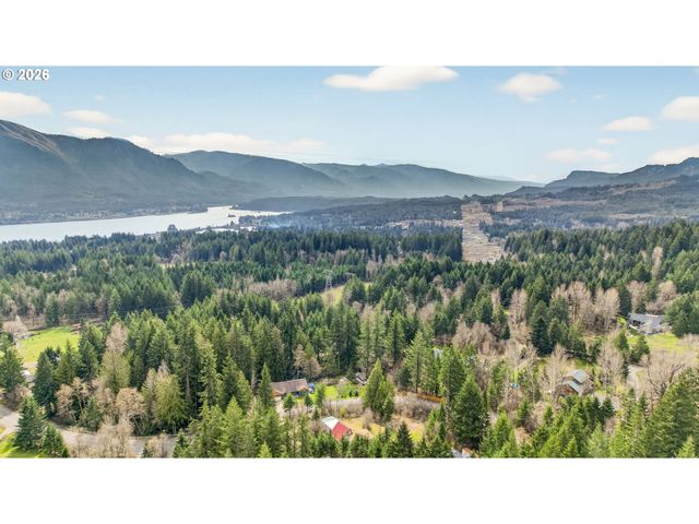 72 BRUNNING Rd, Stevenson, WA 98648