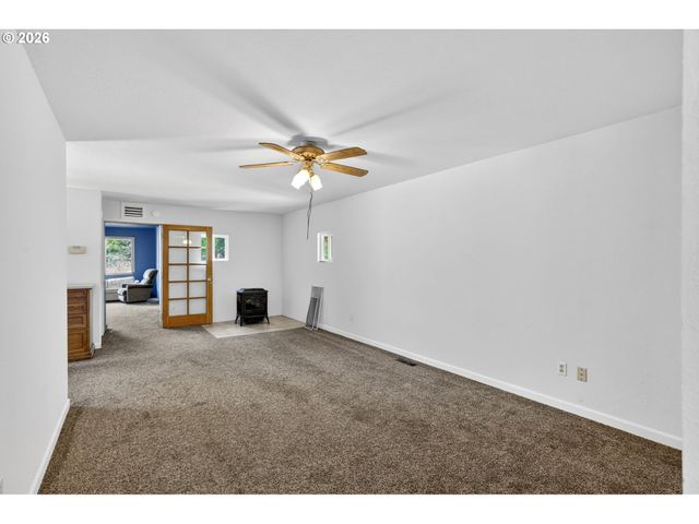 72 BRUNNING Rd, Stevenson, WA 98648