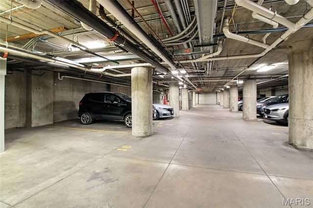 1627 Locust Street 202, St Louis, MO 63103