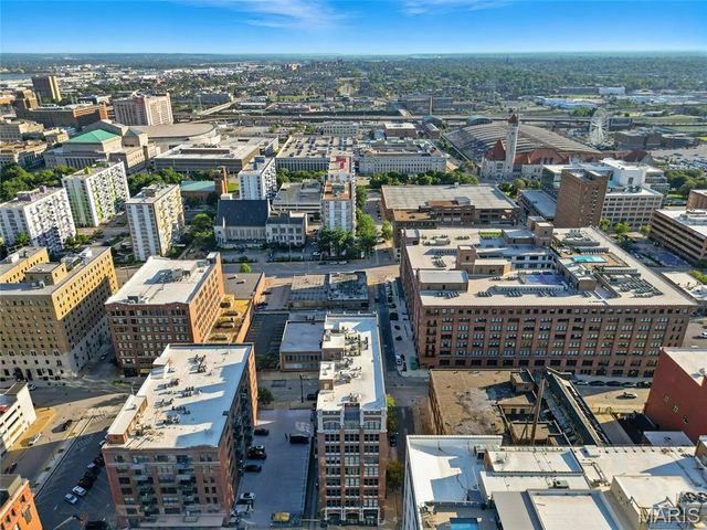 1627 Locust Street 202, St Louis, MO 63103