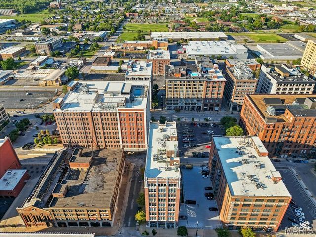 1627 Locust Street 202, St Louis, MO 63103