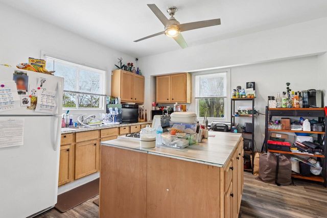 3207 Auer AVENUE, Milwaukee, WI 53216