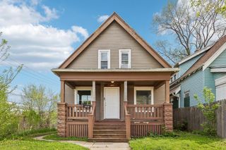 3207 Auer AVENUE, Milwaukee, WI 53216