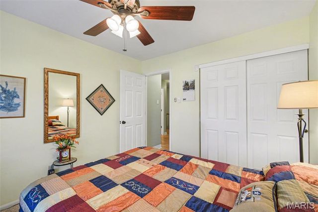 9560 Banyon Tree Court, St Louis, MO 63126