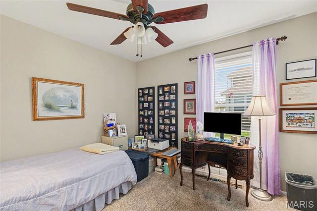 9560 Banyon Tree Court, St Louis, MO 63126