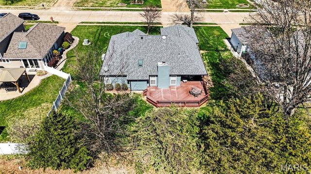 9560 Banyon Tree Court, St Louis, MO 63126