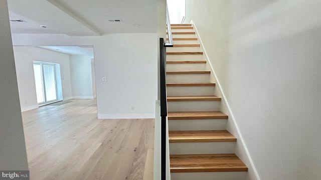 1700 BEECH AVE, Elkins Park, PA 19027