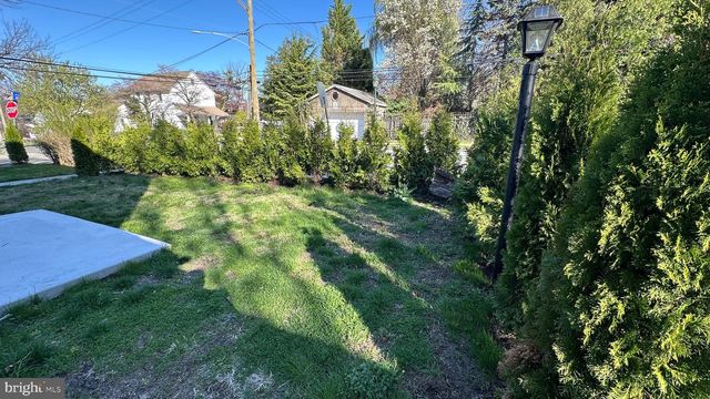 1700 BEECH AVE, Elkins Park, PA 19027