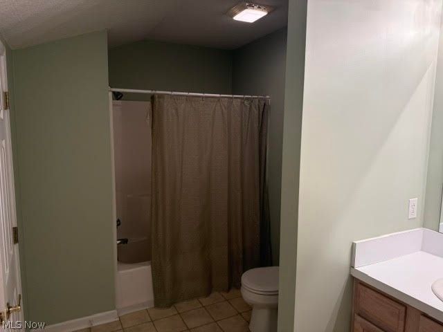 1402 Willow Brook Drive NE, Warren, OH 44483