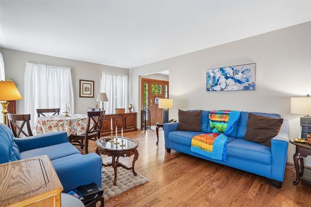 4242 Glen Eden Court, Ann Arbor, MI 48103