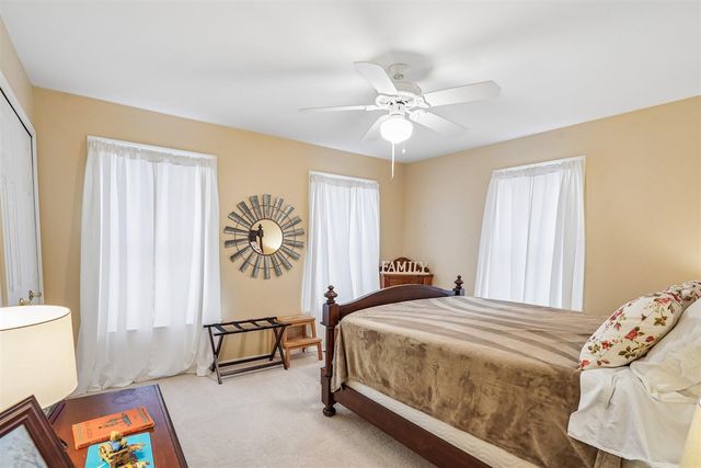 4242 Glen Eden Court, Ann Arbor, MI 48103