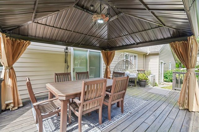 4242 Glen Eden Court, Ann Arbor, MI 48103
