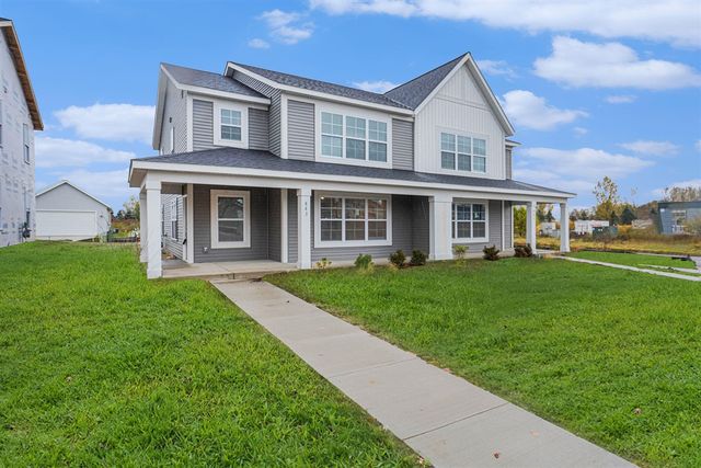 832 Winchester Street, Holland, MI 49423