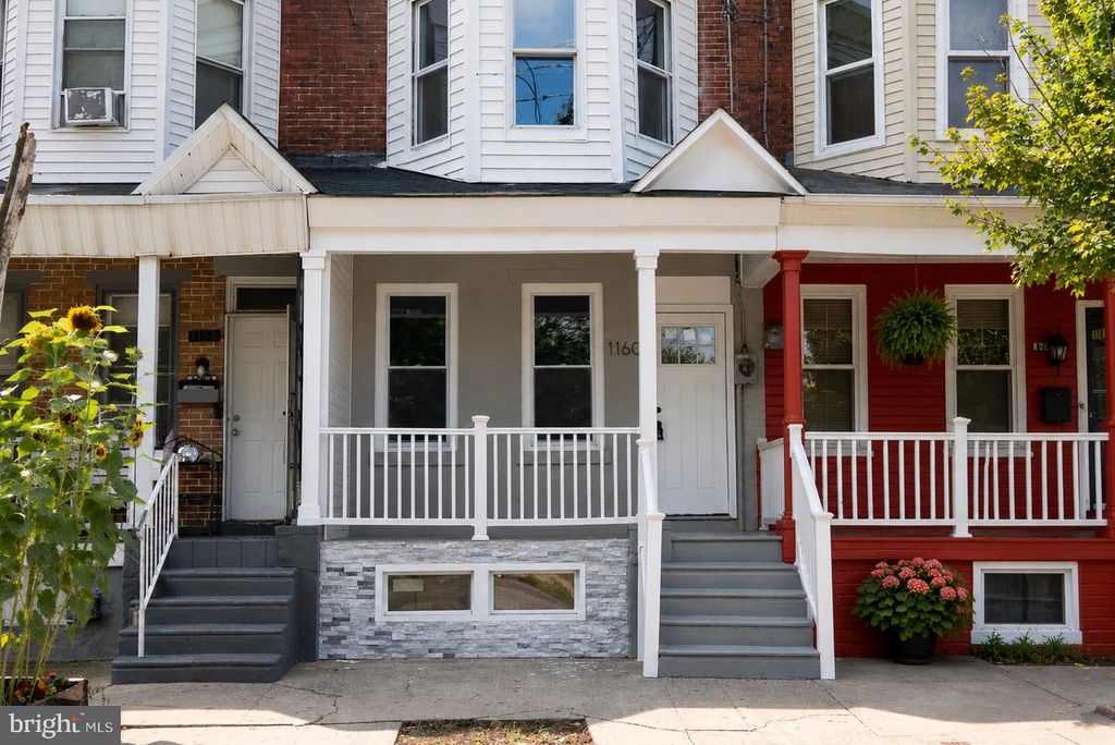 1160 LANSDOWNE AVE, CAMDEN, NJ 08104 — exterior