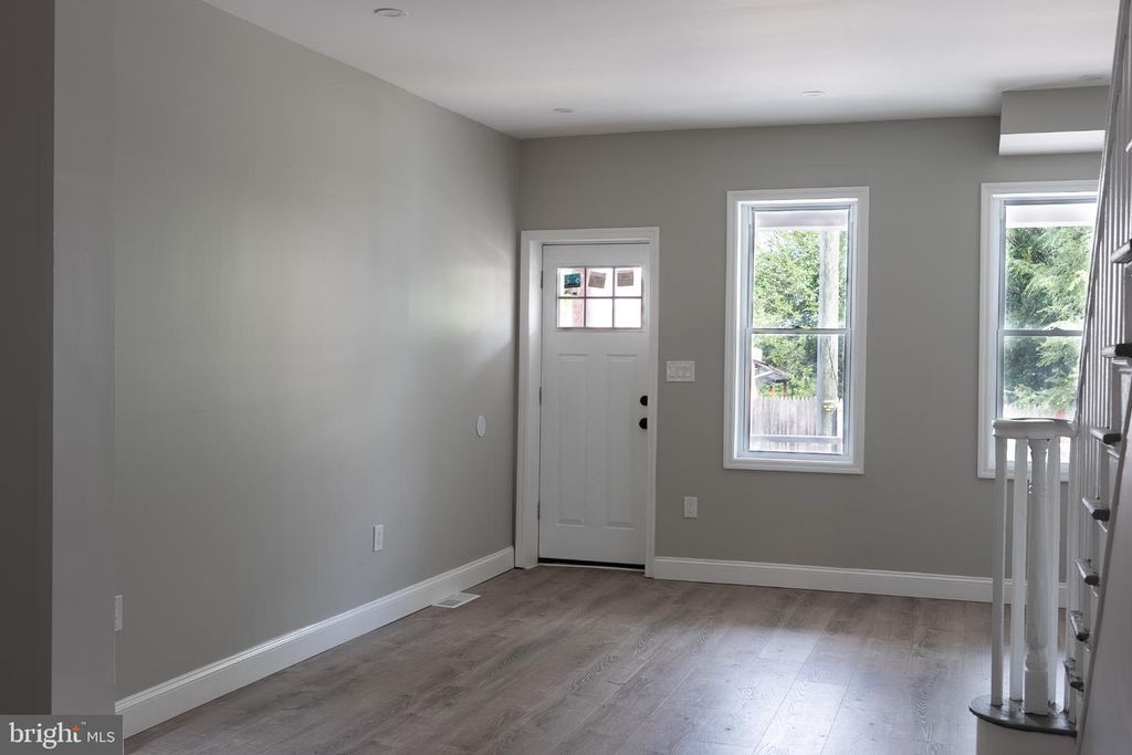 1160 LANSDOWNE AVE, CAMDEN, NJ 08104 — photo 3
