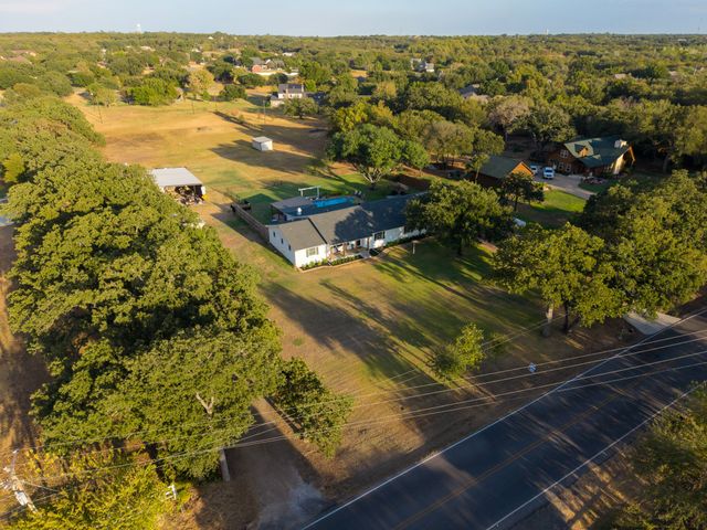 6155 Stephenson Levy Road, Fort Worth, TX 76140