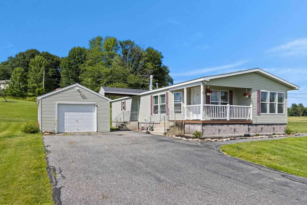 9 Davis Brook Drive, Poland, ME 04274 — photo 2