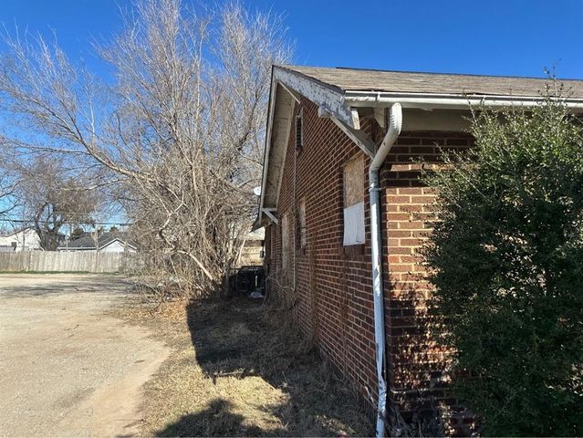 3831 NW 10th Street, Oklahoma City, OK 73107