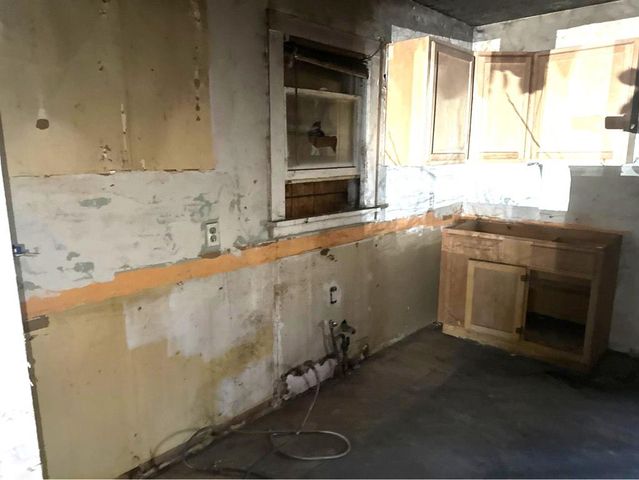 3831 NW 10th Street, Oklahoma City, OK 73107