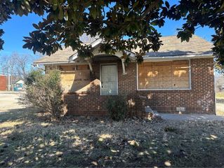 3831 NW 10th Street, Oklahoma City, OK 73107