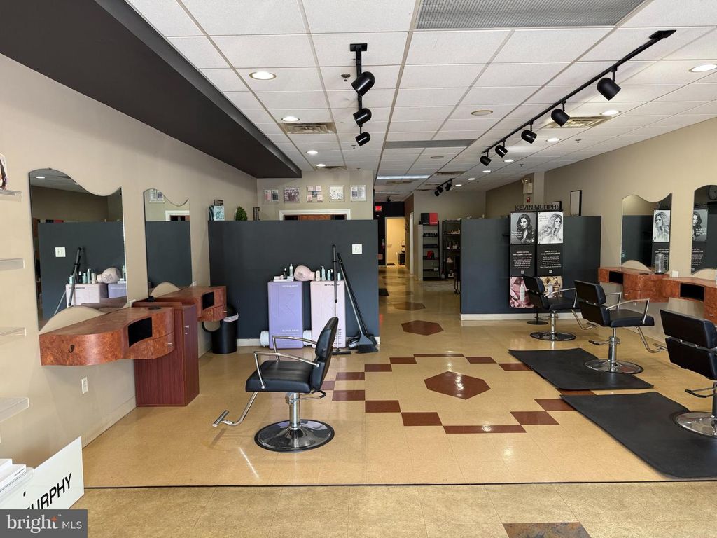 3801 GERMANTOWN PIKE, COLLEGEVILLE, PA 19426 — exterior