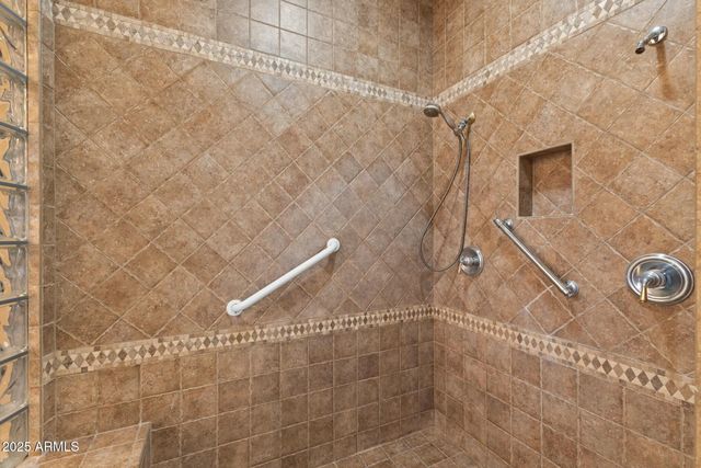 41601 N RIVER BEND Road, Anthem, AZ 85086