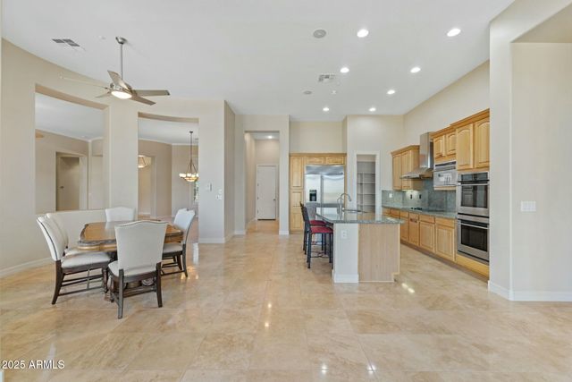 41601 N RIVER BEND Road, Anthem, AZ 85086