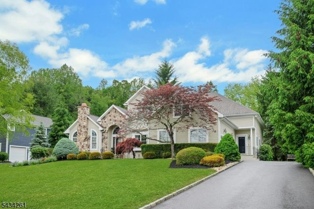5 Coe Farm Rd, Mendham Twp., NJ 07945