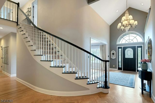 5 Coe Farm Rd, Mendham Twp., NJ 07945
