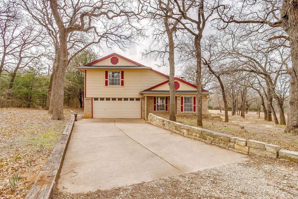 8129 County Road 804, Burleson, TX 76028 — exterior