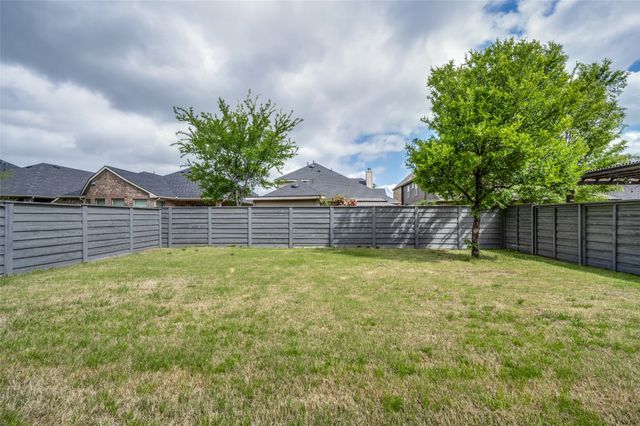 851 Forest Street, Little Elm, TX 76227