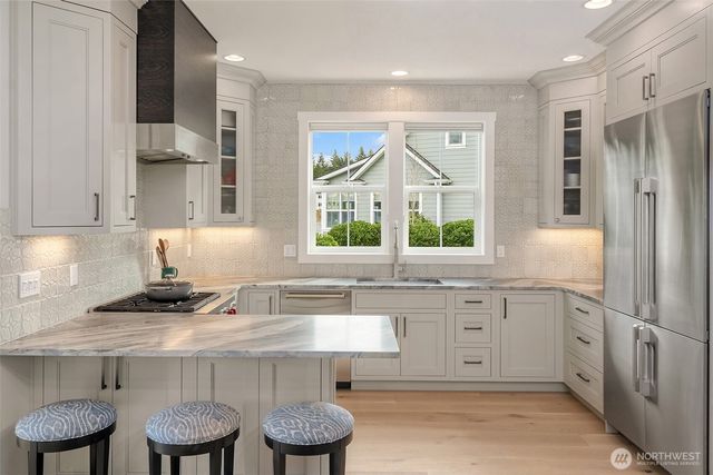 220 Anchor Lane, Port Ludlow, WA 98365
