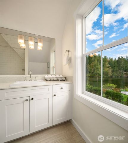 220 Anchor Lane, Port Ludlow, WA 98365