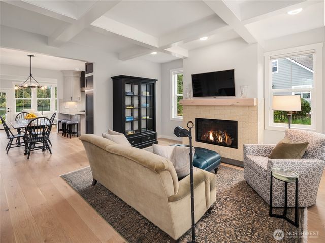 220 Anchor Lane, Port Ludlow, WA 98365