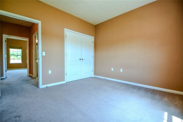 6380 Pin Oak Court, Huber Heights, OH 45424