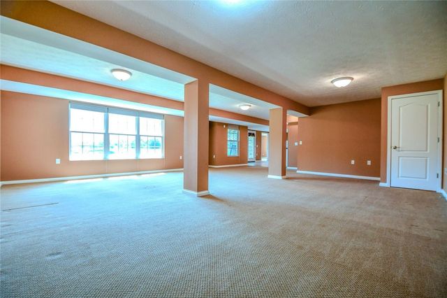 6380 Pin Oak Court, Huber Heights, OH 45424
