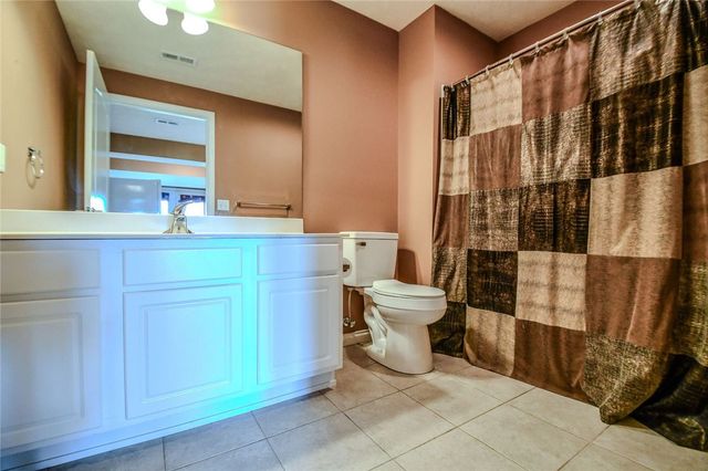 6380 Pin Oak Court, Huber Heights, OH 45424