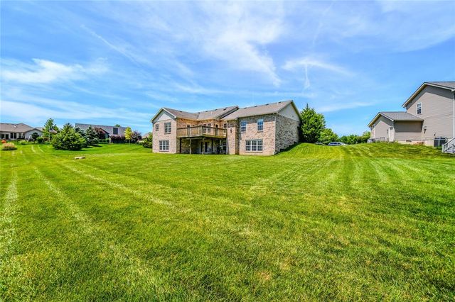 6380 Pin Oak Court, Huber Heights, OH 45424