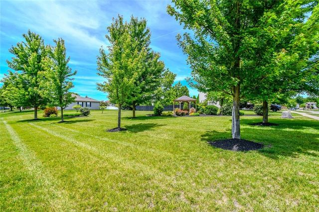 6380 Pin Oak Court, Huber Heights, OH 45424