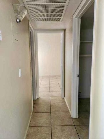 2846 E Kathleen Road 102, Phoenix, AZ 85032