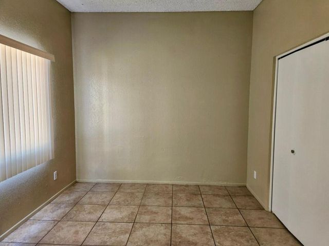 2846 E Kathleen Road 102, Phoenix, AZ 85032