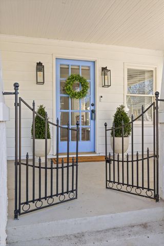 612 Barton Avenue, Chattanooga, TN 37405