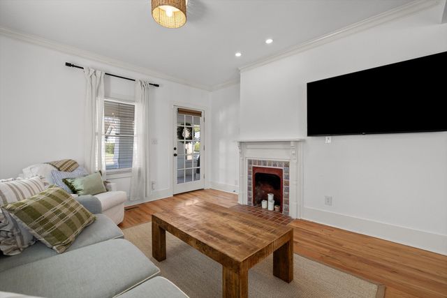 612 Barton Avenue, Chattanooga, TN 37405