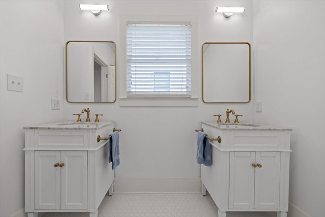 612 Barton Avenue, Chattanooga, TN 37405