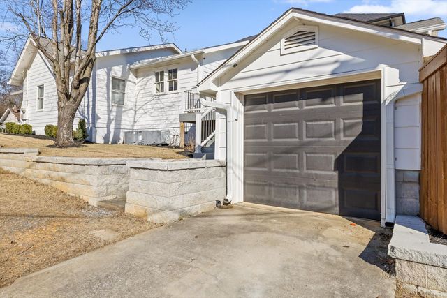 612 Barton Avenue, Chattanooga, TN 37405